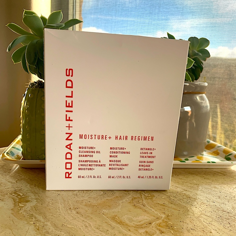 NIB❤️Rodan + Fields❤️ Moisture+Travel Regimen TSA